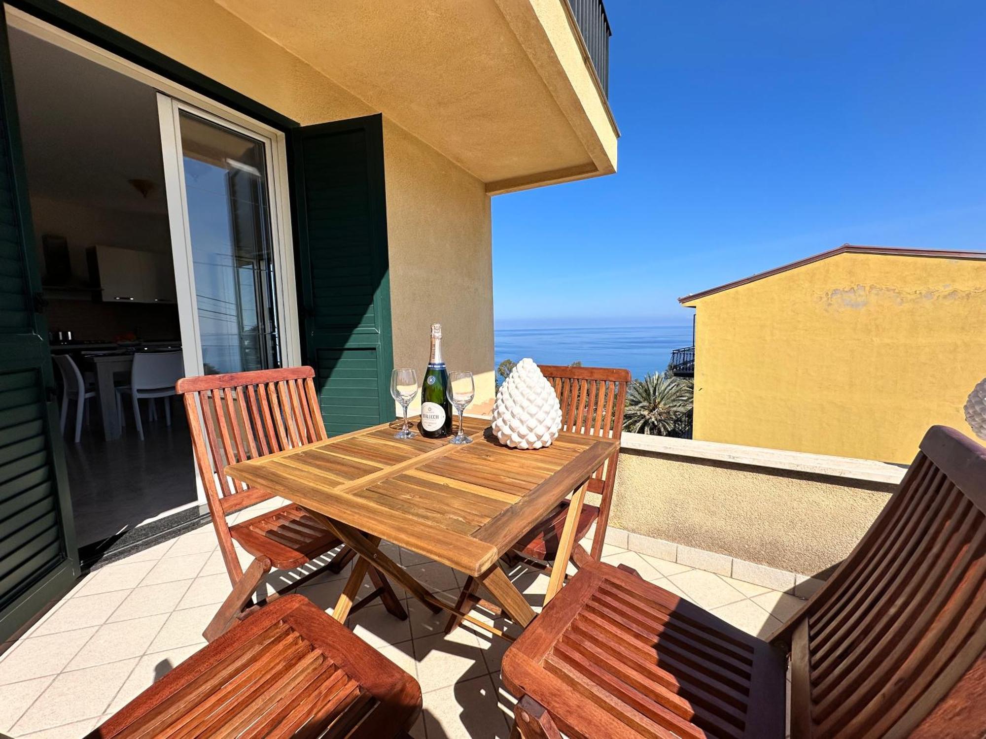 Sul Tramonto Apartment *